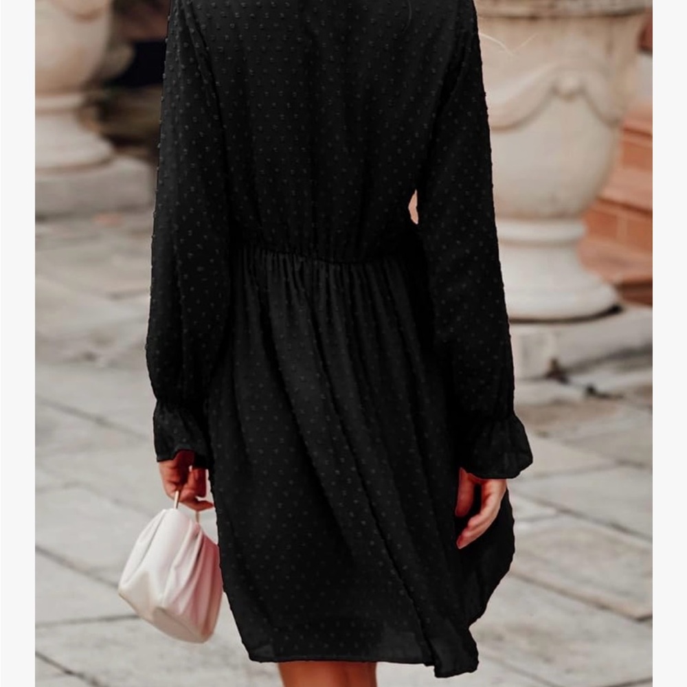 Black V-Neck Long Sleeve Sundress - Picture 2 of 8
